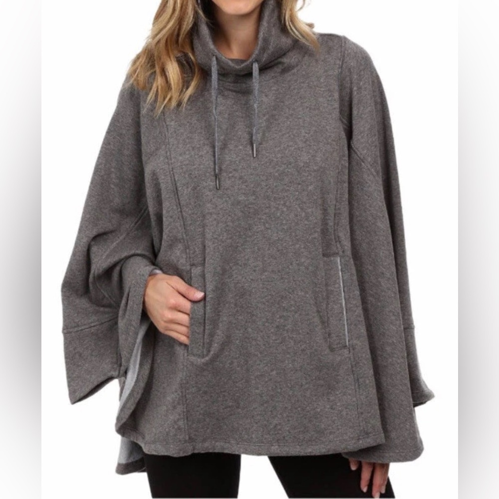 UGG Charcoal Hooded Pichot Double Fleece Poncho Cape M/L Gray EUC Comfy Cozy